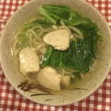 鶏肉とキャベツの煮込みうどん